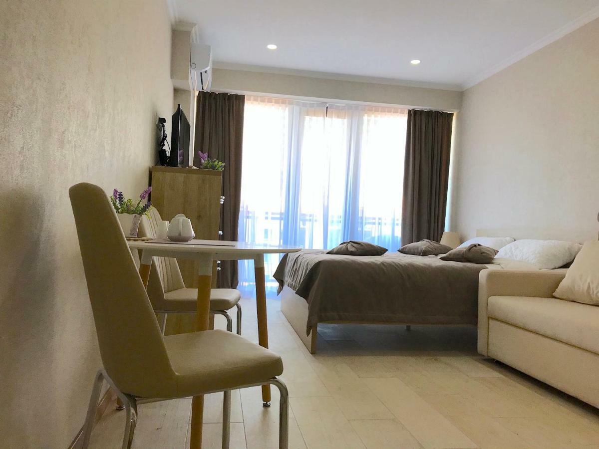 Orbi Beach Tower Batumi Exterior foto